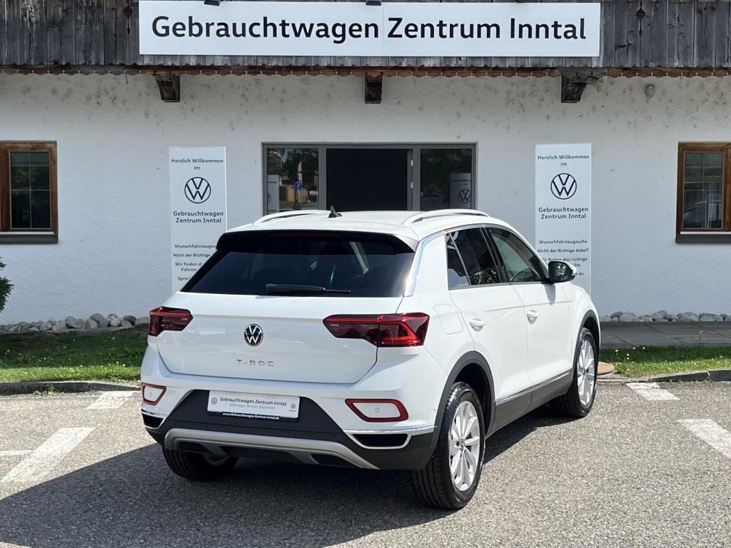 Volkswagen T-Roc 2022 г. Белый, пробег 54900 км