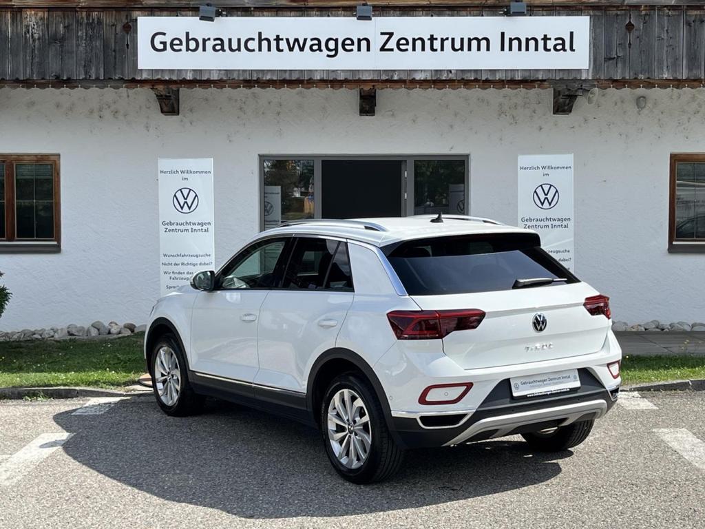 Volkswagen T-Roc 2022 г. Белый, пробег 54900 км
