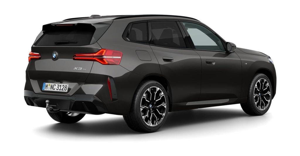 BMW X3 2025 г. Серый, пробег 27860 км