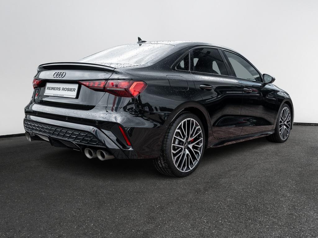 Audi S3 2025 г. Чёрный, пробег 21490 км