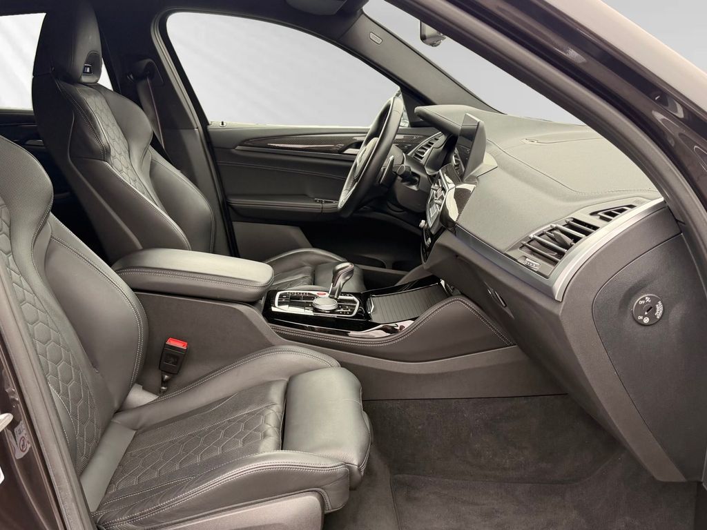 BMW X4 M 2023 г. Серый, пробег 24647 км