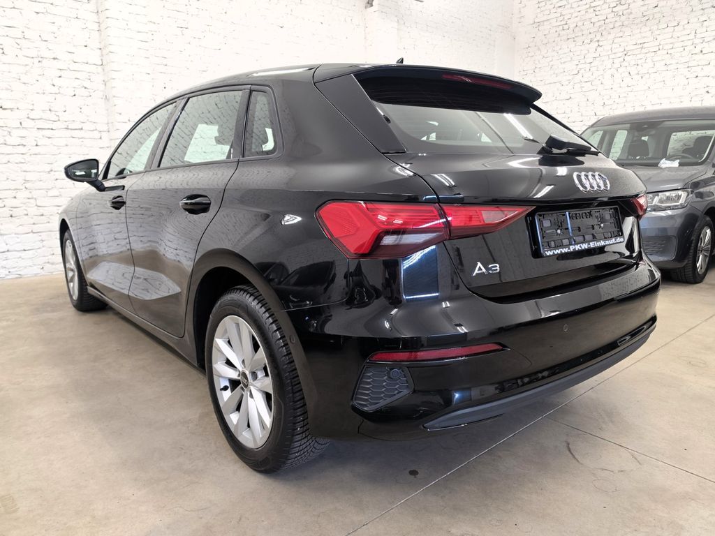 Audi A3 2022 г. Чёрный, пробег 43000 км