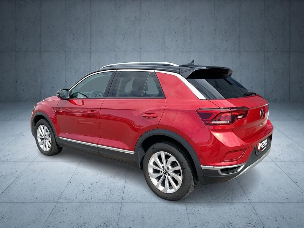 Volkswagen T-Roc 2024 г. Красный, пробег 53996 км
