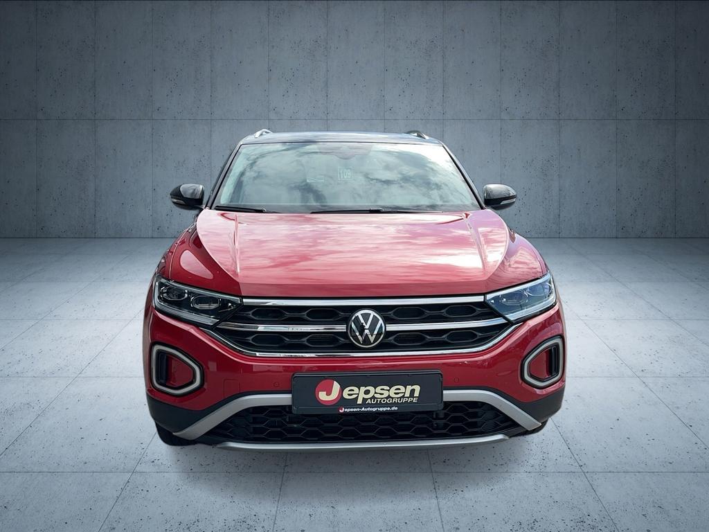 Volkswagen T-Roc 2024 г. Красный, пробег 53996 км