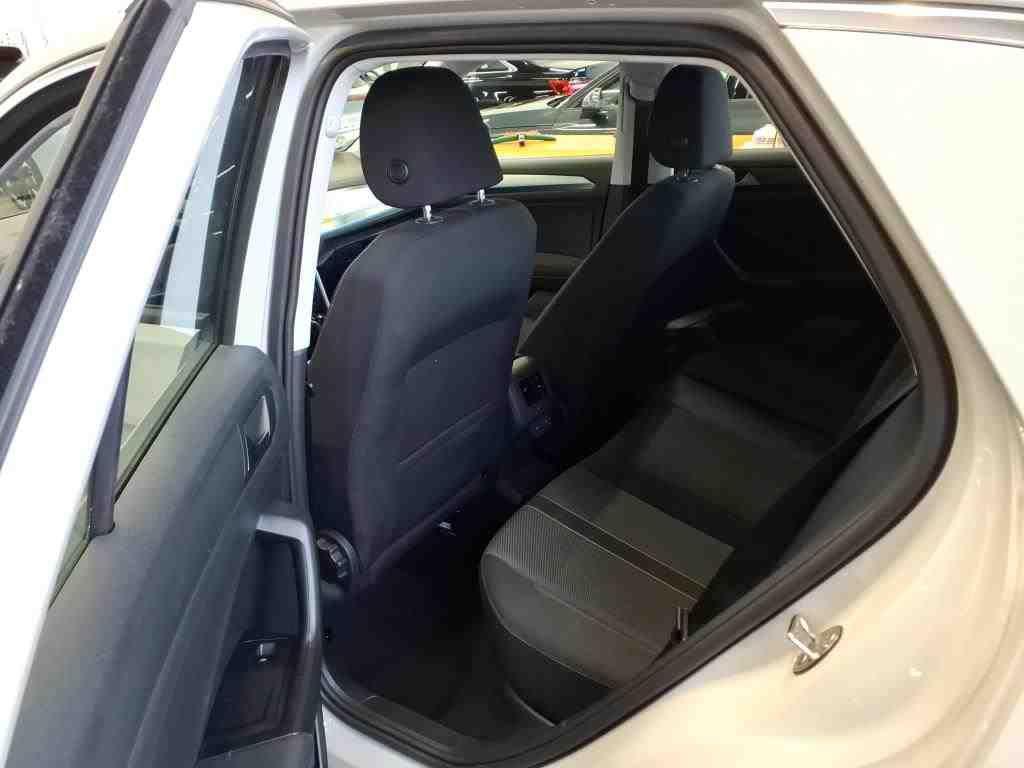Volkswagen T-Roc 2024 г. Серый, пробег 32595 км