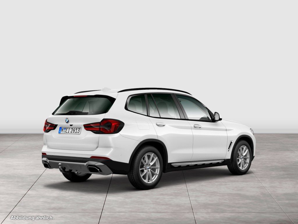 BMW X3 2023 г. Белый, пробег 44322 км