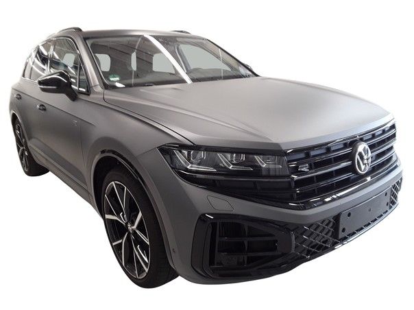 Volkswagen Touareg 2026 г. Серый, пробег 13300 км
