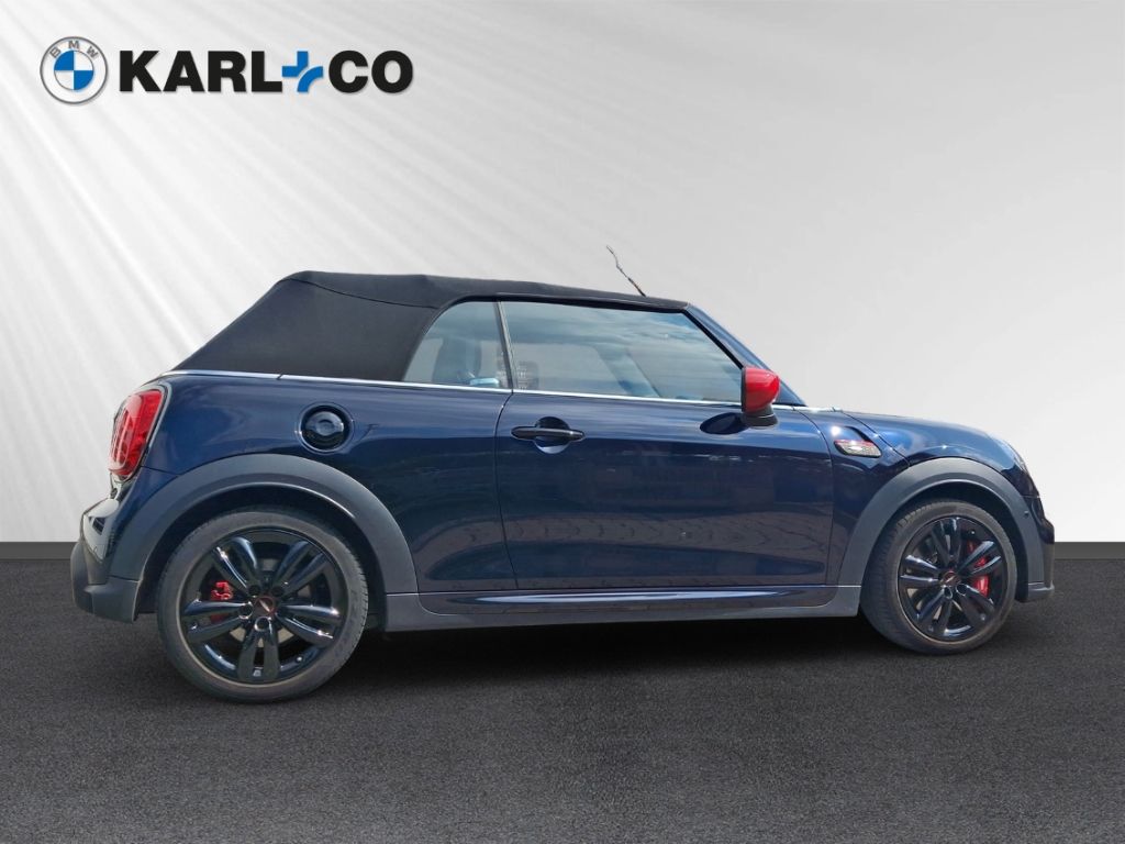 Mini JOHN COOPER WORKS CABRIO 2023 г. Чёрный, пробег 36676 км