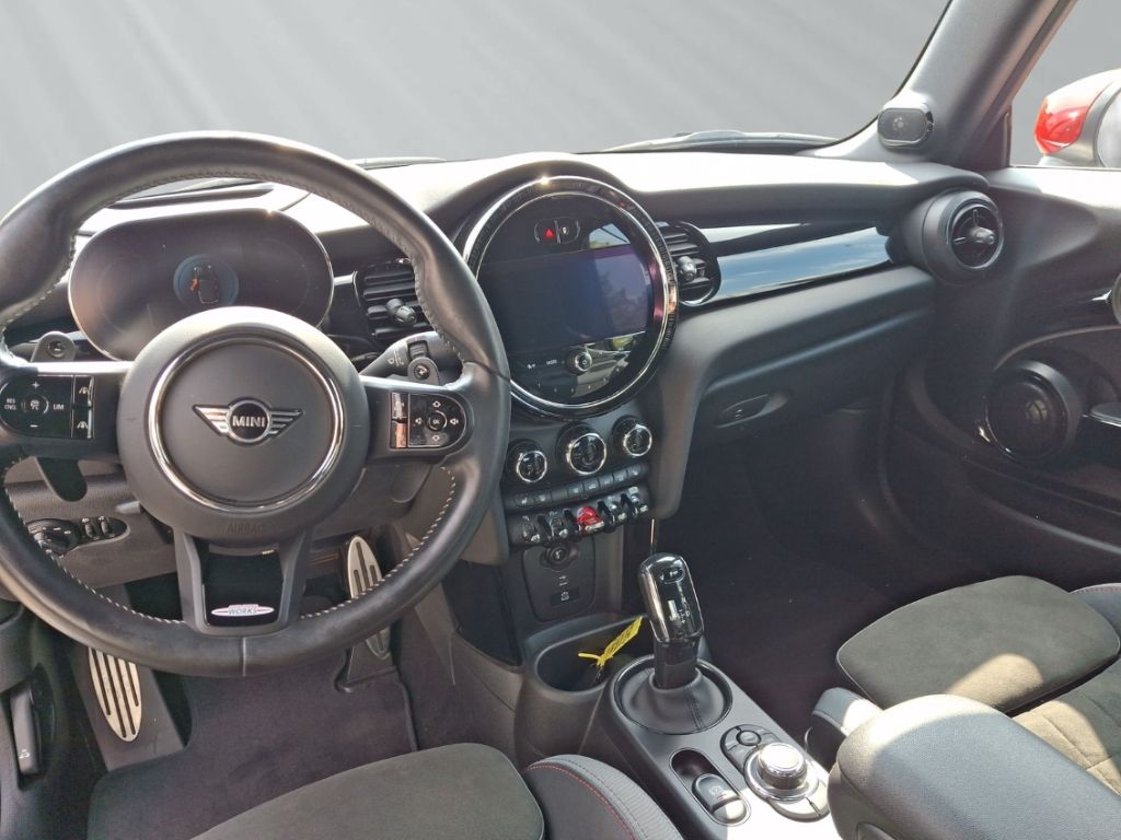 Mini JOHN COOPER WORKS CABRIO 2023 г. Чёрный, пробег 36676 км