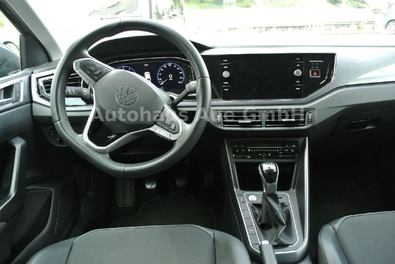 Volkswagen Taigo 2022 г. Серый, пробег 37300 км