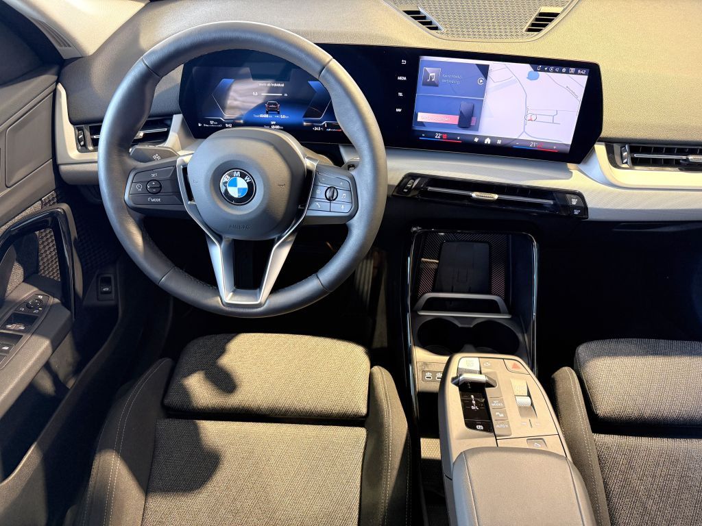 BMW X1 2024 г. Чёрный, пробег 48000 км