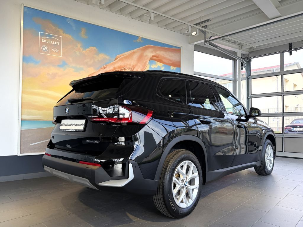 BMW X1 2024 г. Чёрный, пробег 48000 км