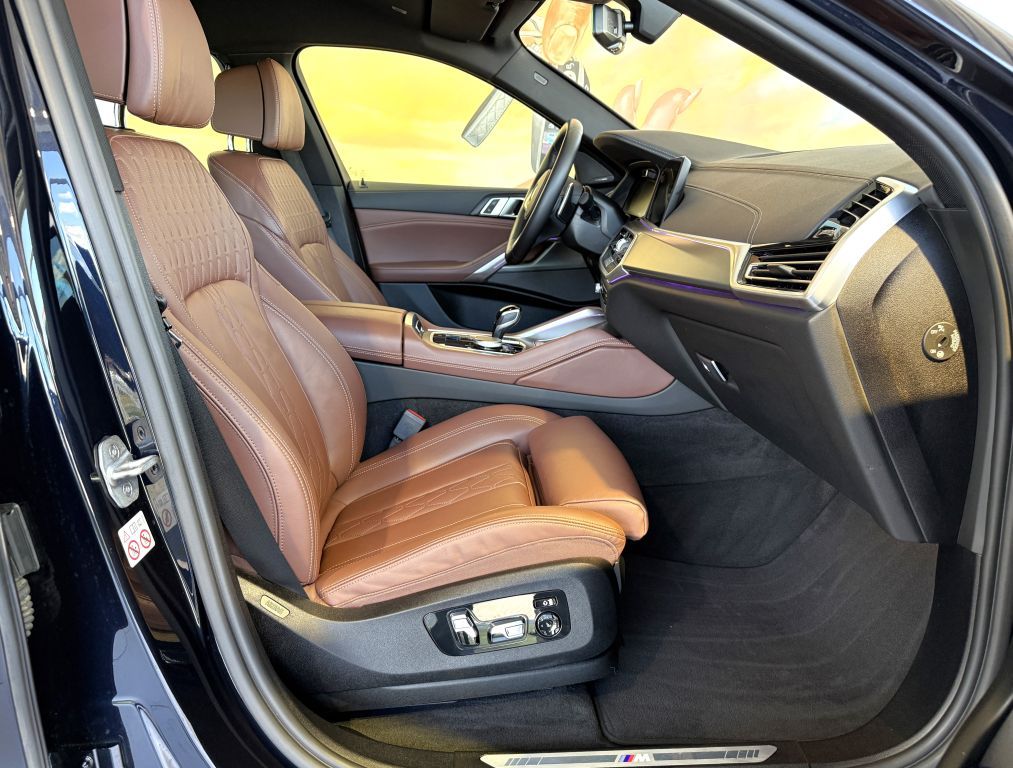 BMW X6 2023 г. Чёрный, пробег 45000 км