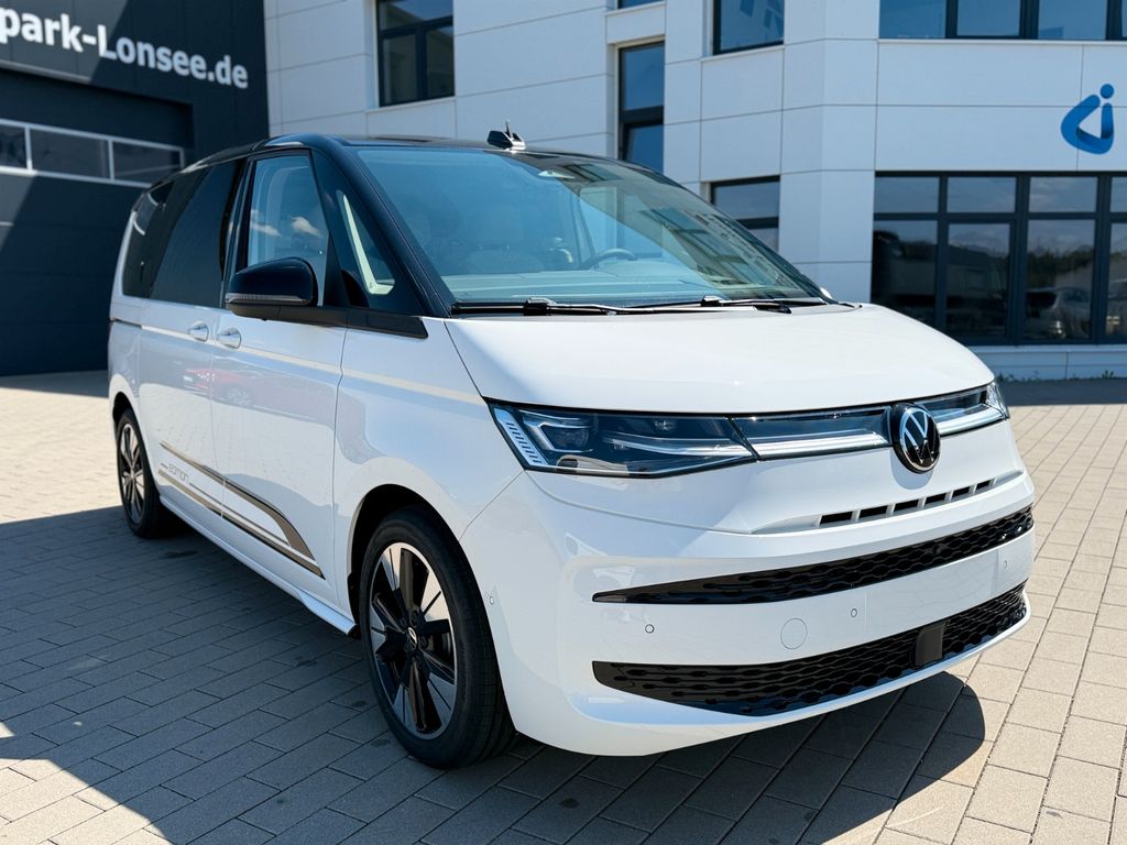 Volkswagen T7 MULTIVAN 2026 г. Белый, пробег 2900 км