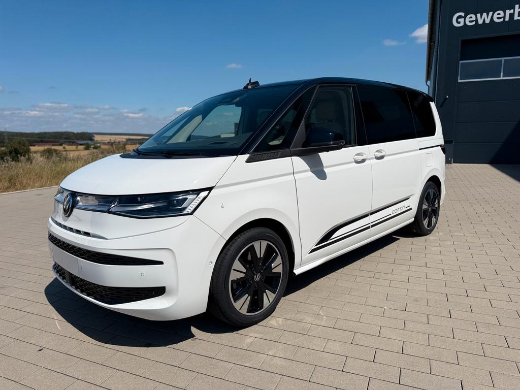 Volkswagen T7 MULTIVAN 2026 г. Белый, пробег 2900 км