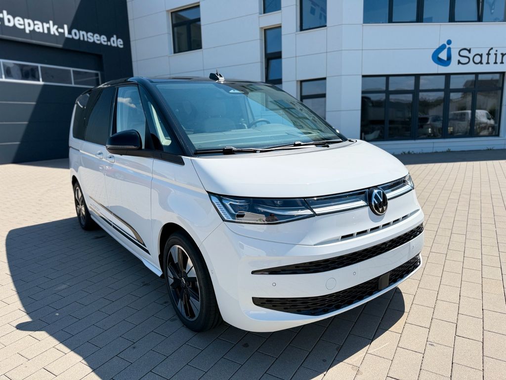 Volkswagen T7 MULTIVAN 2026 г. Белый, пробег 2900 км
