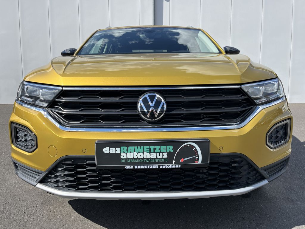 Volkswagen T-Roc 2021 г. Жёлтый, пробег 28823 км