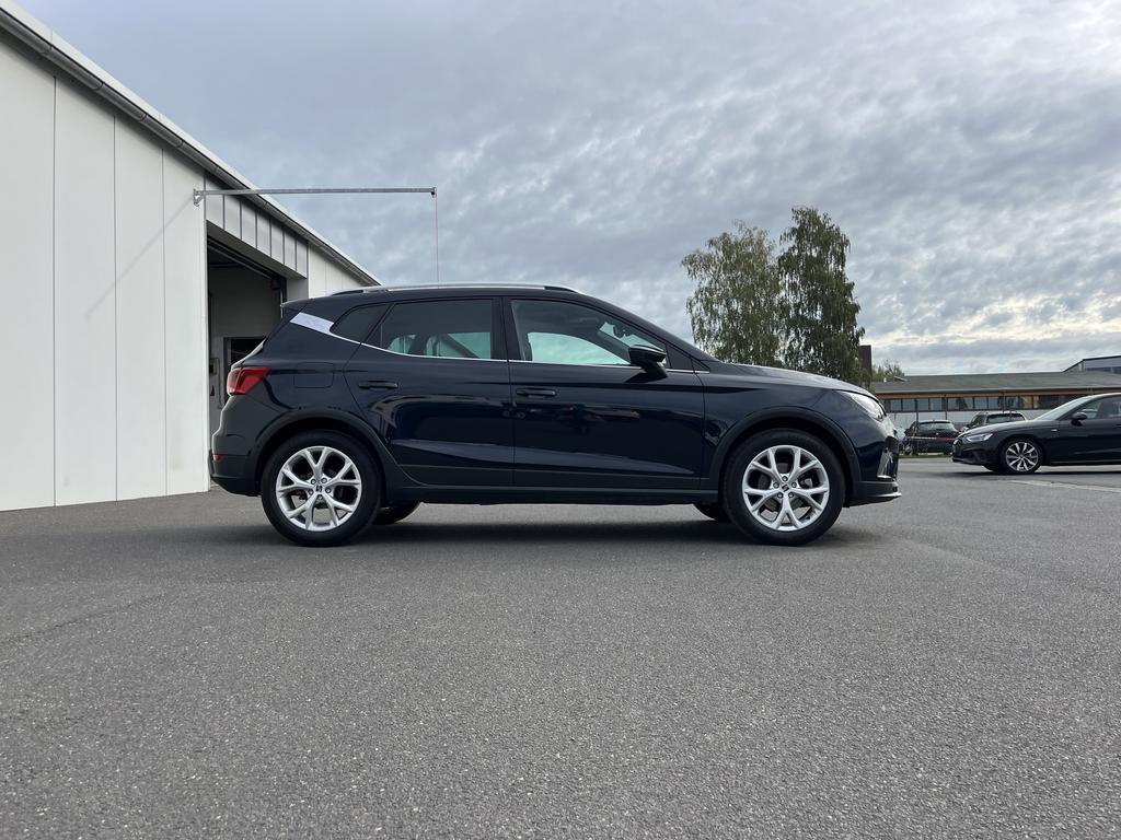 SEAT Arona 2022 г. Синий, пробег 42581 км