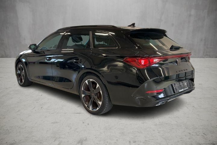 Cupra Leon 2023 г. Чёрный, пробег 47380 км