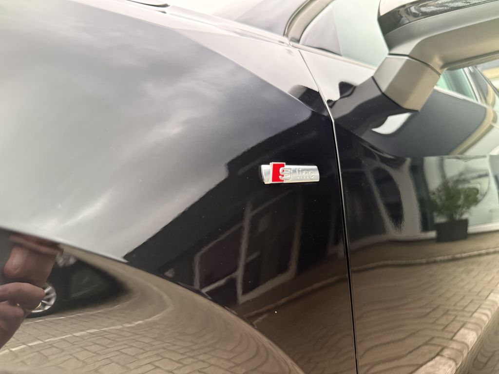 Audi Q2 2024 г. Чёрный, пробег 33630 км