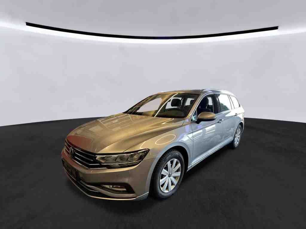 Volkswagen PASSAT VARIANT 2023 г. Серебристый, пробег 42640 км