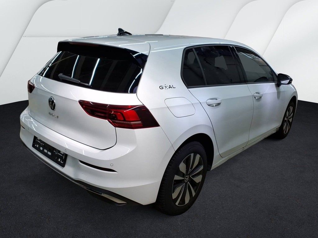Volkswagen Golf 2025 г. Белый, пробег 26140 км