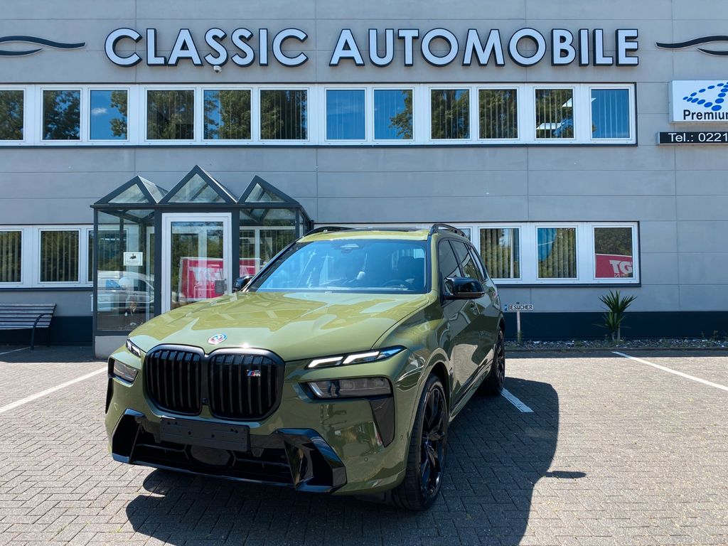 BMW X7 M60 2022 г. Зелёный, пробег 25850 км