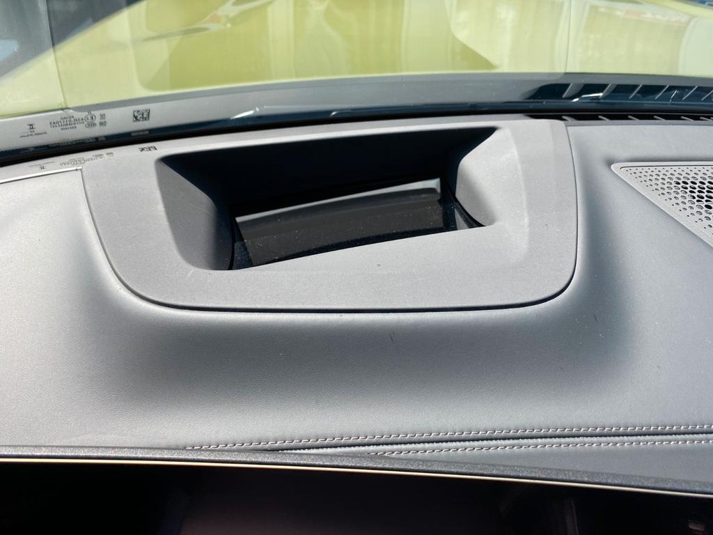BMW X7 M60 2022 г. Зелёный, пробег 25850 км