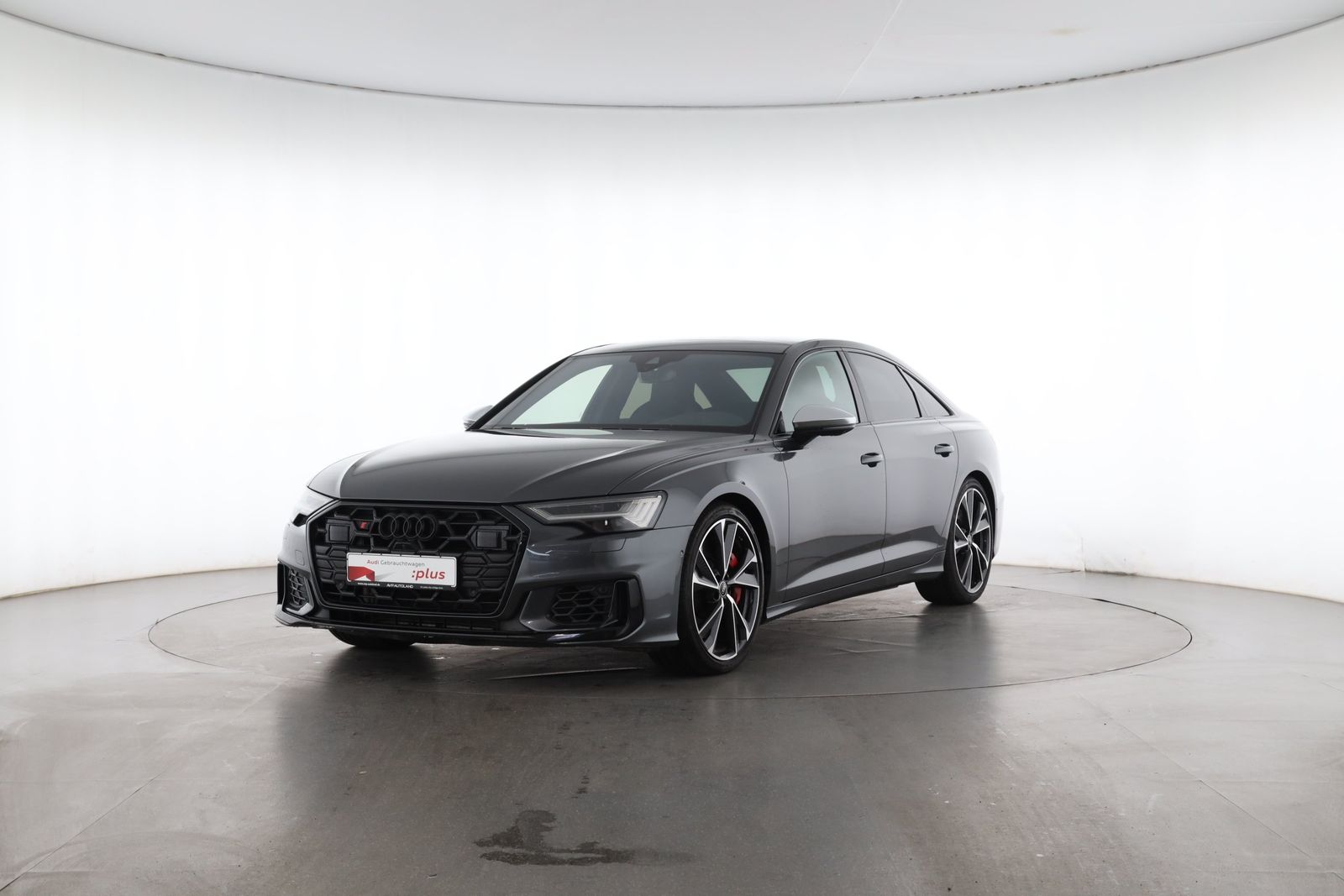 Audi S6 2023 г. Серый, пробег 59460 км