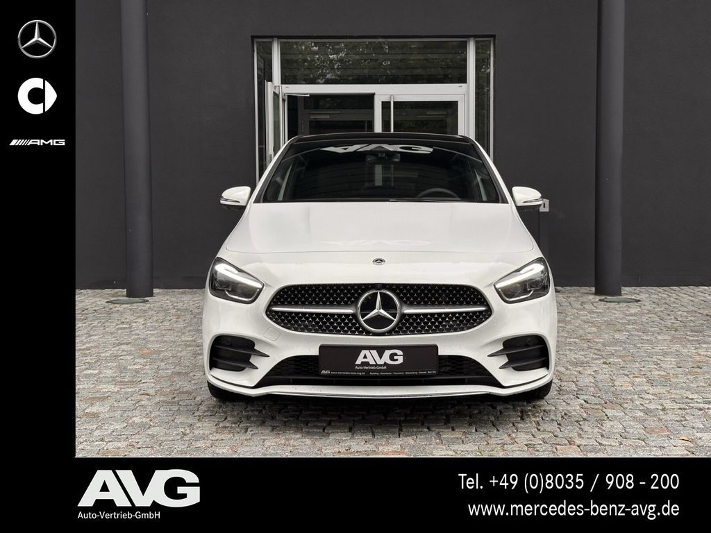 Mercedes-Benz B 220 2026 г. Белый, пробег 8000 км
