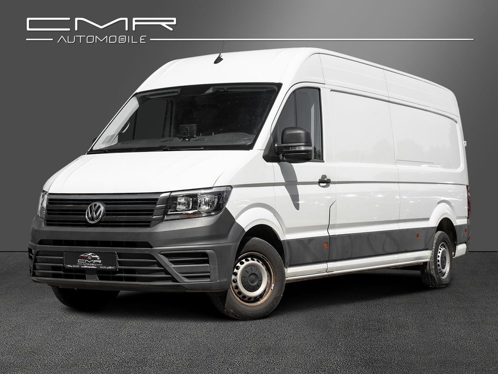 Volkswagen CRAFTER 2022 г. Белый, пробег 55778 км