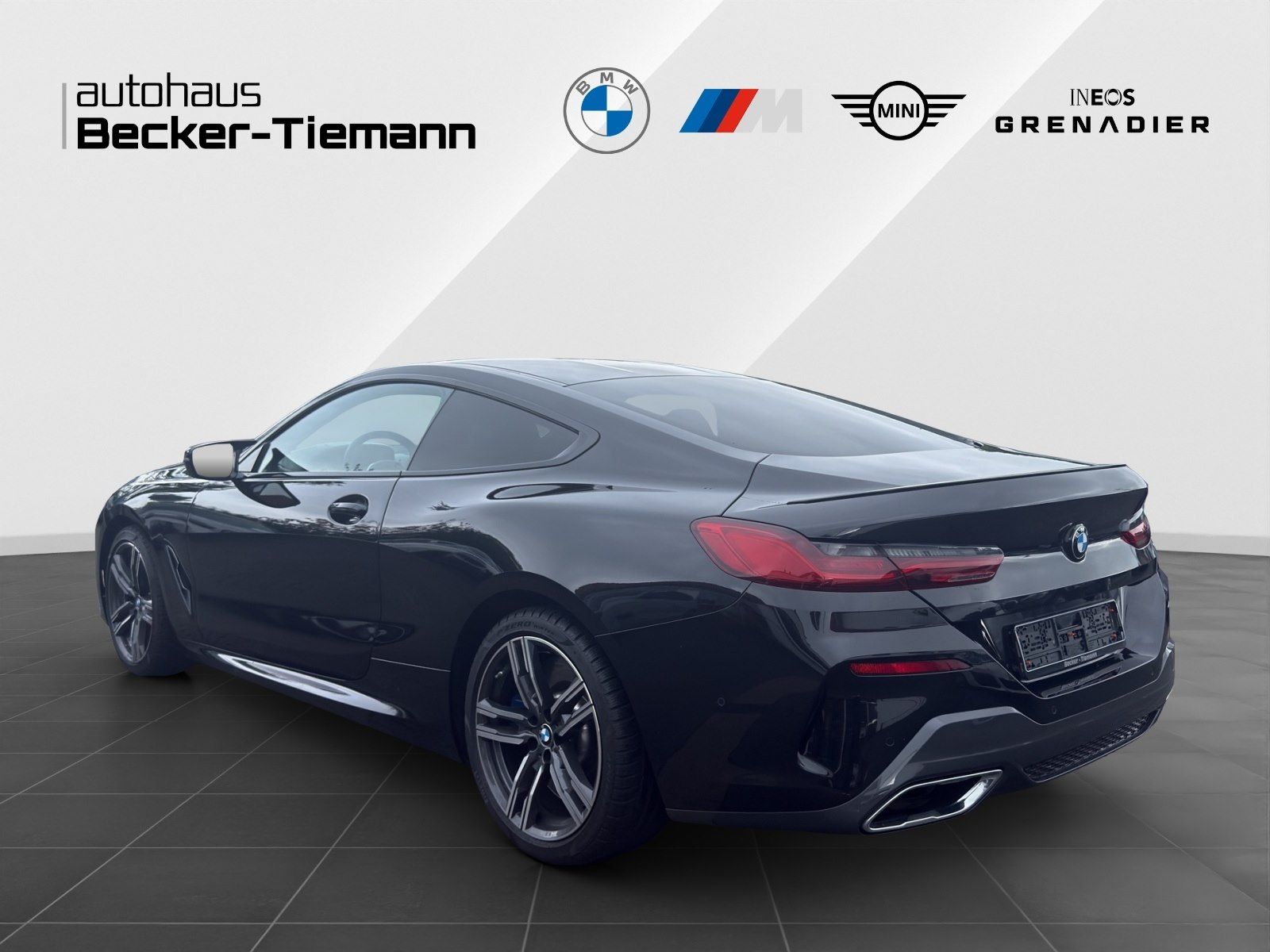 BMW M850 2023 г. Чёрный, пробег 36246 км