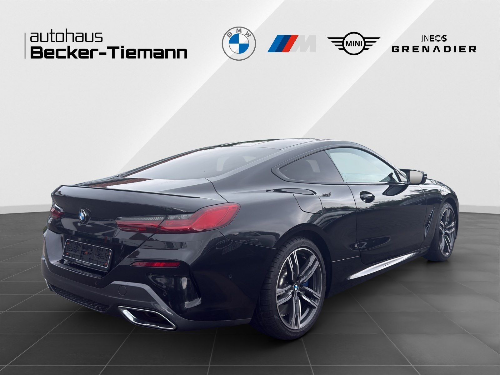 BMW M850 2023 г. Чёрный, пробег 36246 км
