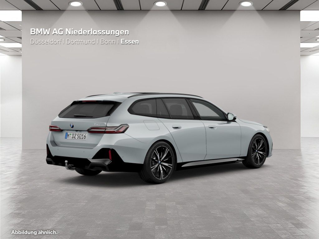 BMW 520 2025 г. Серый, пробег 18175 км