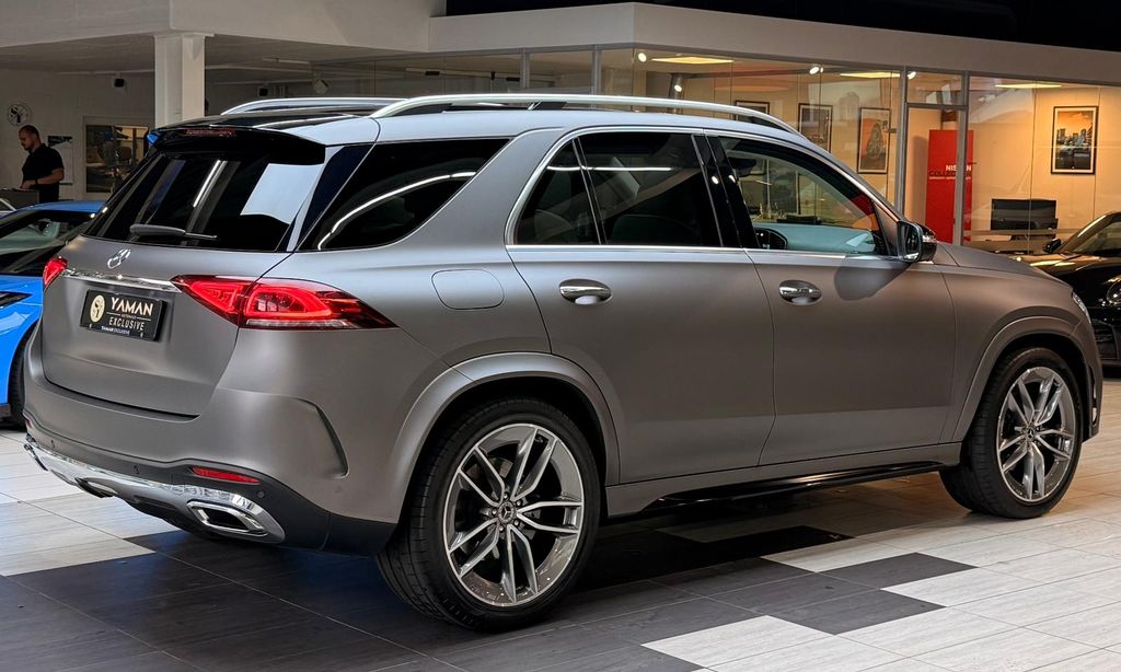 Mercedes-Benz GLE 400 2023 г. Чёрный, пробег 58000 км