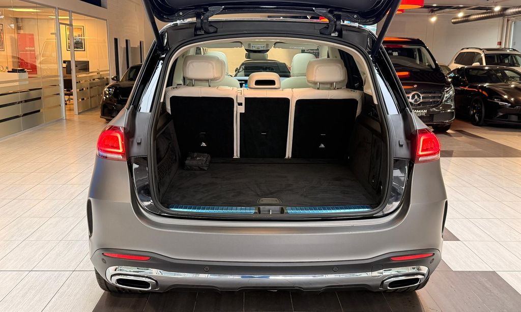 Mercedes-Benz GLE 400 2023 г. Чёрный, пробег 58000 км