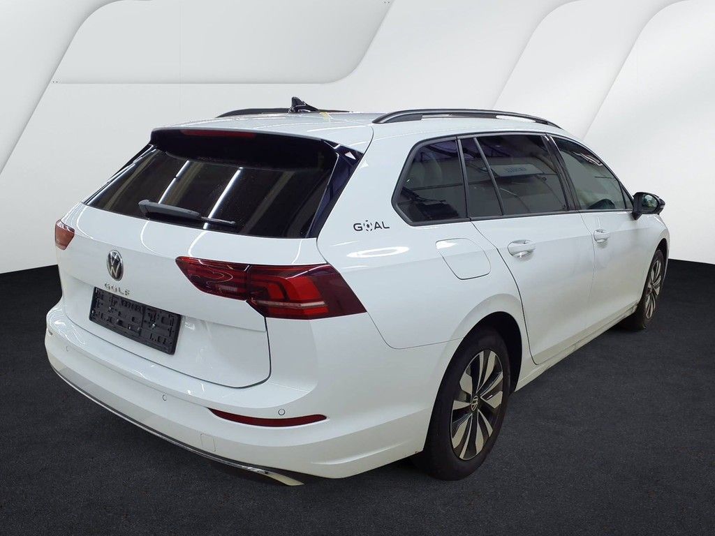 Volkswagen Golf 2025 г. Белый, пробег 25448 км