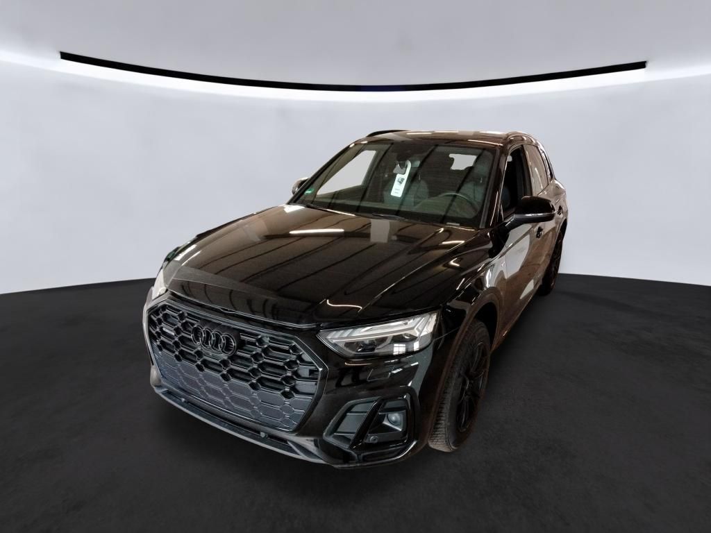 Audi Q5 2022 г. Чёрный, пробег 34155 км