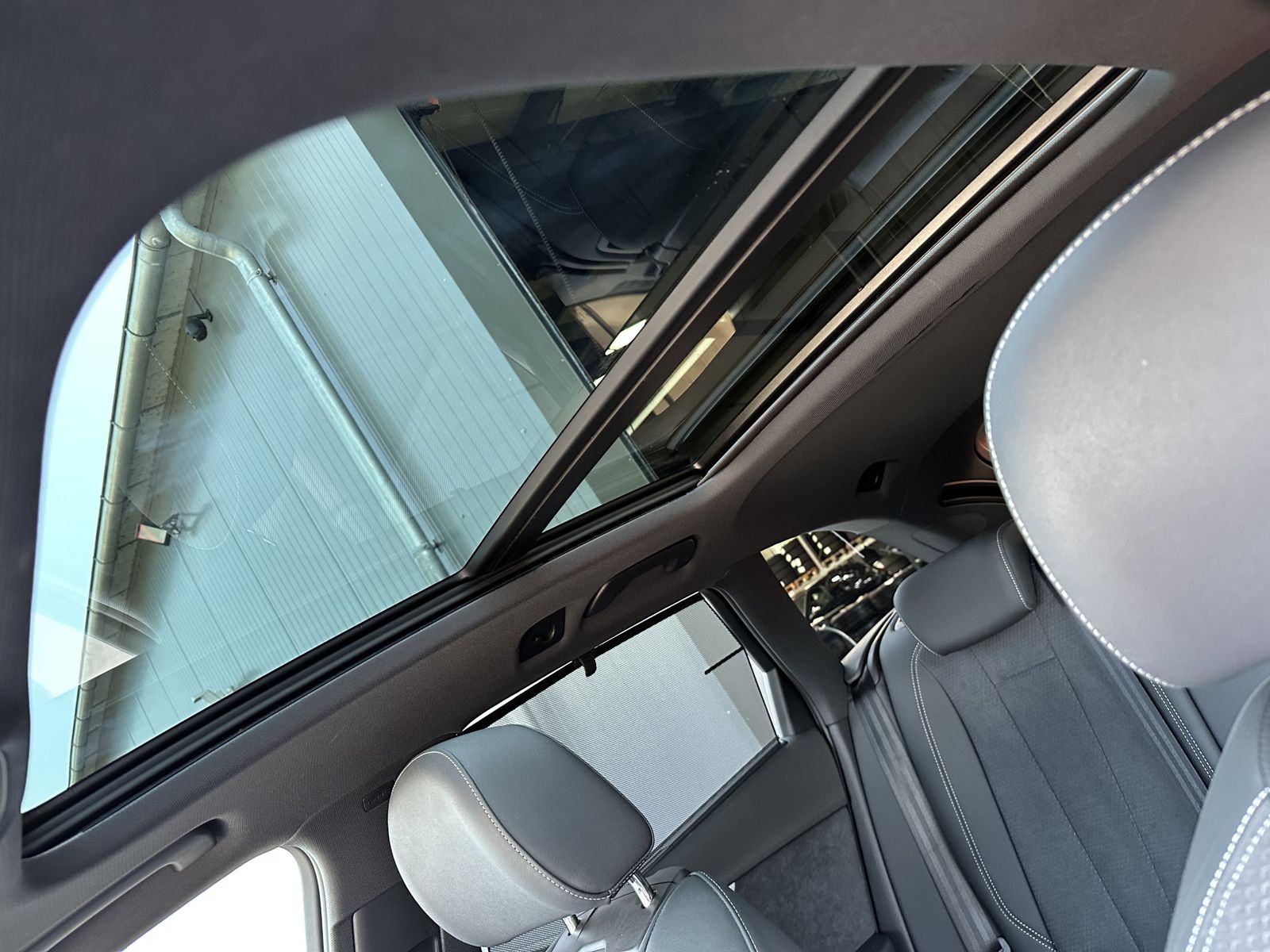 Audi A4 2023 г. Серый, пробег 42750 км