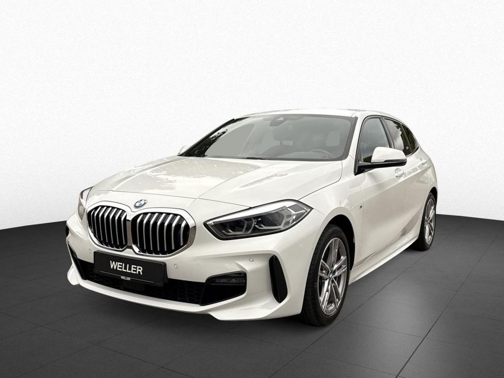 BMW 120 2023 г. Белый, пробег 48440 км