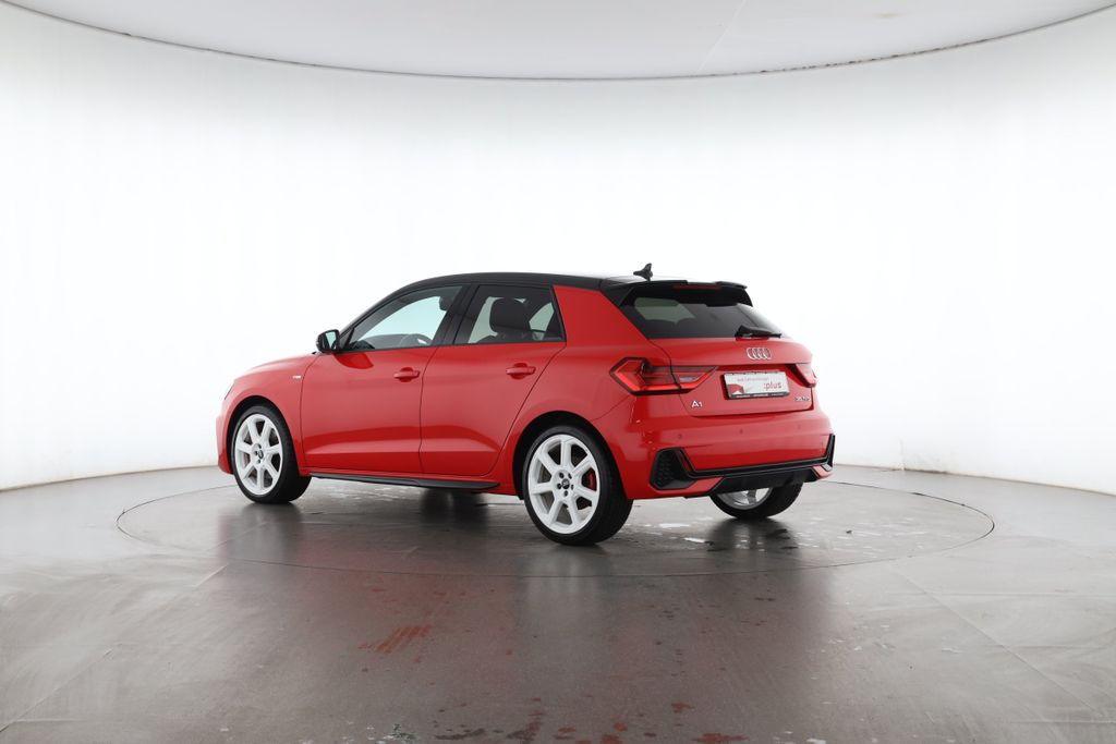 Audi A1 2021 г. Красный, пробег 48567 км