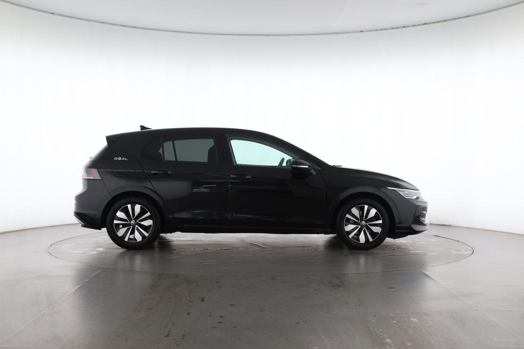 Volkswagen Golf 2025 г. Чёрный, пробег 25817 км
