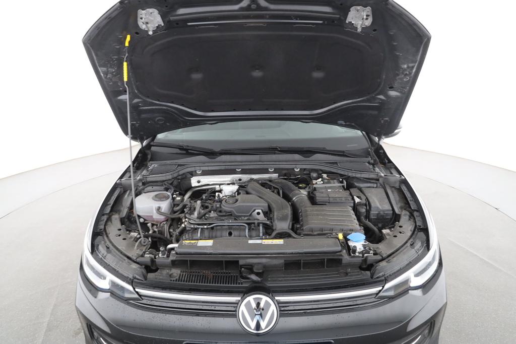 Volkswagen Golf 2025 г. Чёрный, пробег 25817 км