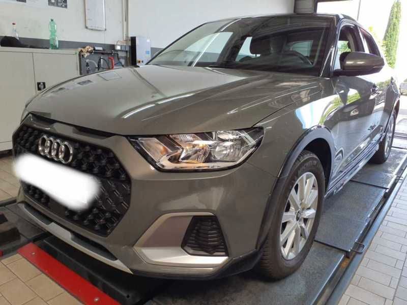 Audi A1 2023 г. Серый, пробег 24576 км