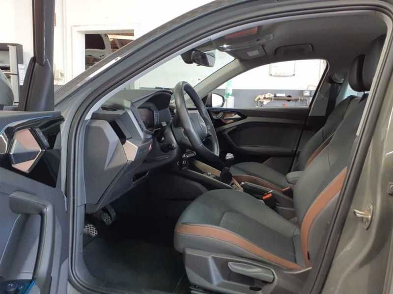 Audi A1 2023 г. Серый, пробег 24576 км