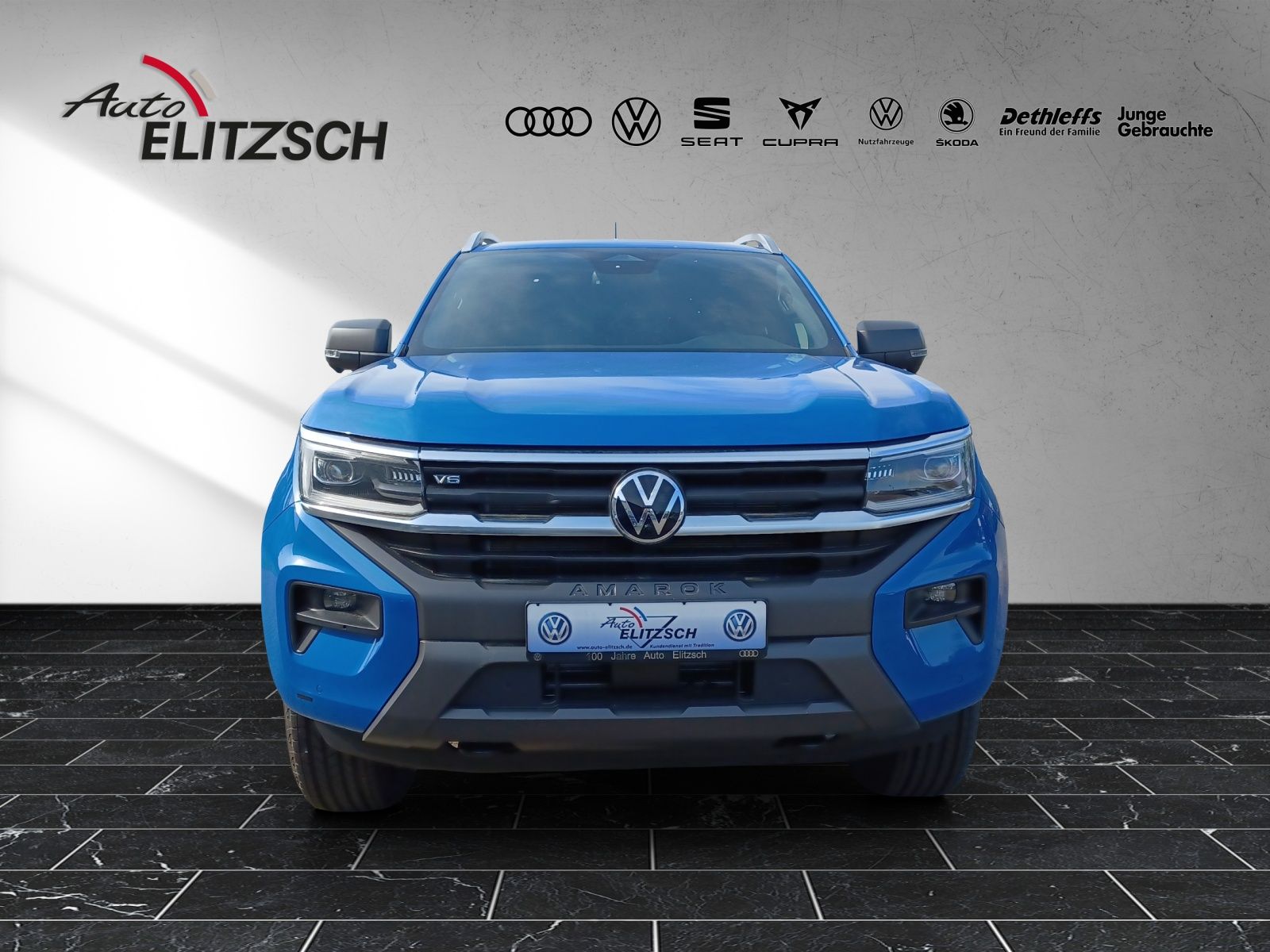 Volkswagen Amarok 2024 г. Серый, пробег 29900 км