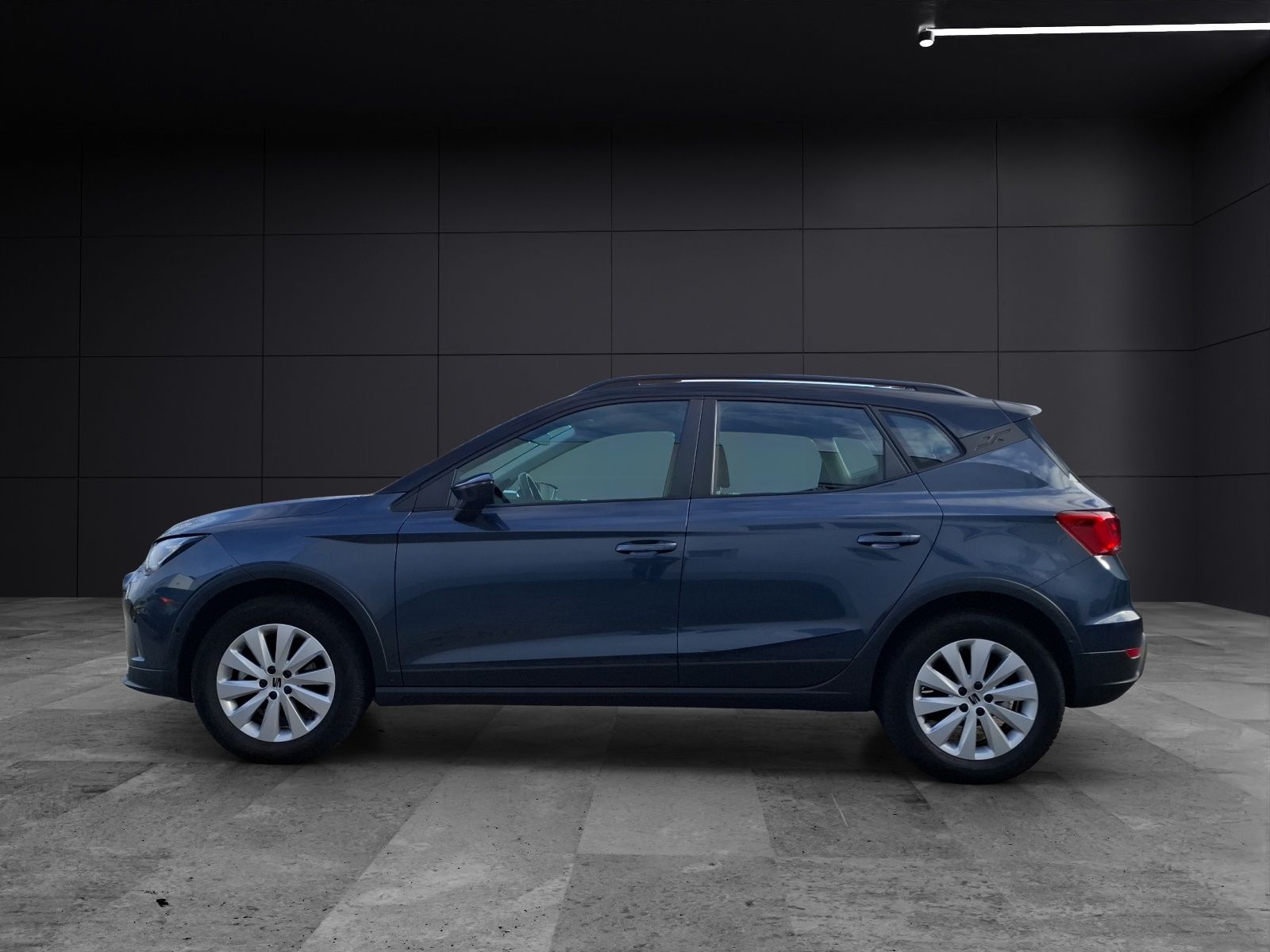 SEAT Arona 2021 г. Серый, пробег 34000 км