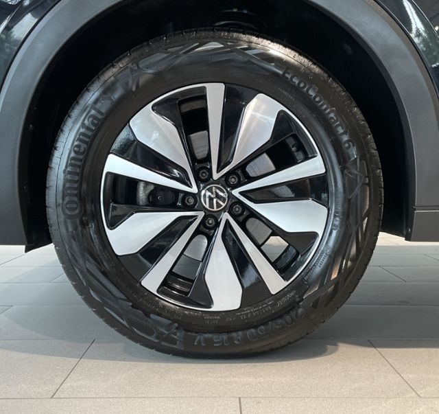 Volkswagen T-Cross 2023 г. Чёрный, пробег 38400 км