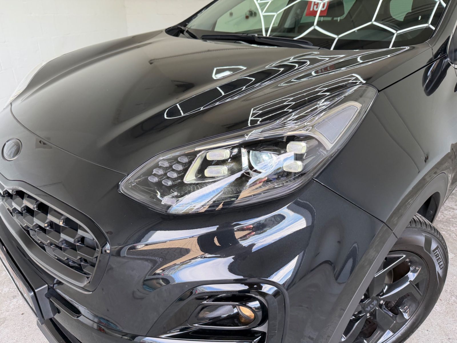Kia Sportage 2021 г. Чёрный, пробег 59000 км