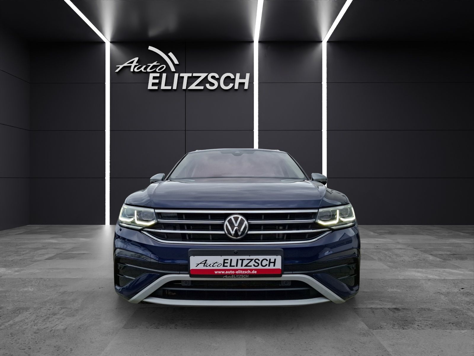 Volkswagen TIGUAN ALLSPACE 2022 г. Синий, пробег 53500 км